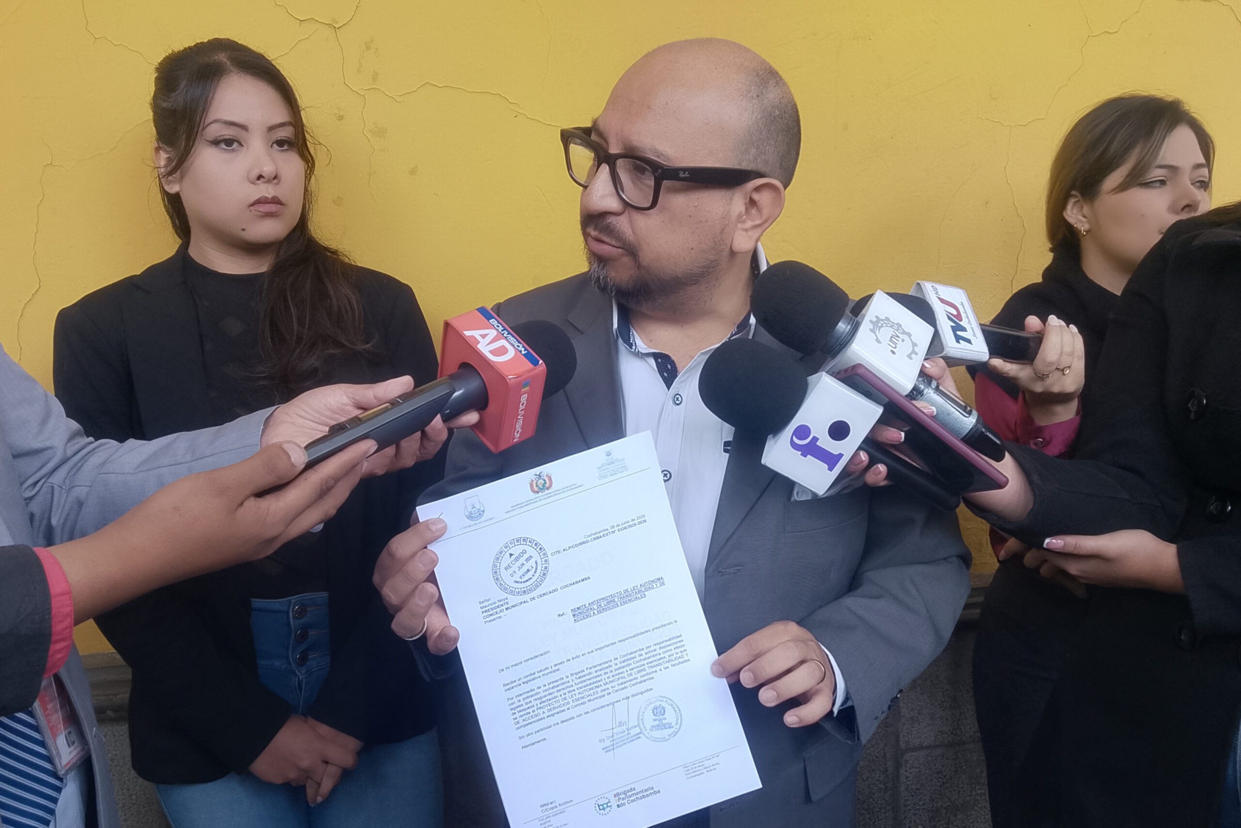 Brigada Parlamentaria impulsa ley municipal para resguardar la libre circulación en Cochabamba